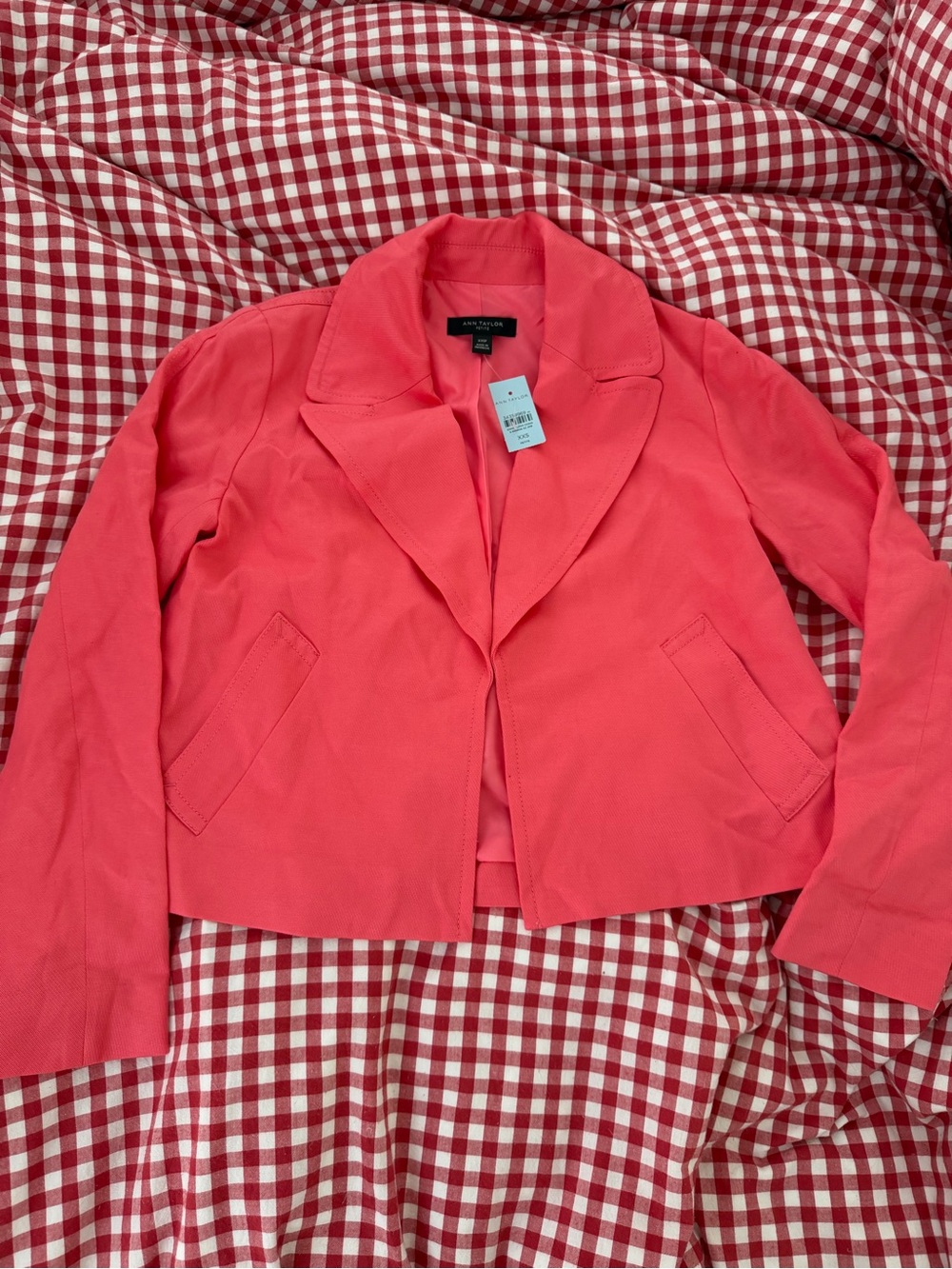 Ann Taylor Coral Pink Cropped Blazer Jacket